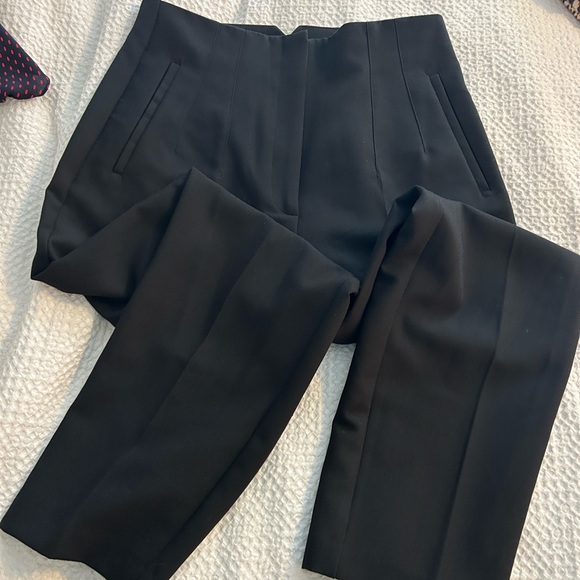 Black High-Waisted Trousers - Picture 2 of 3